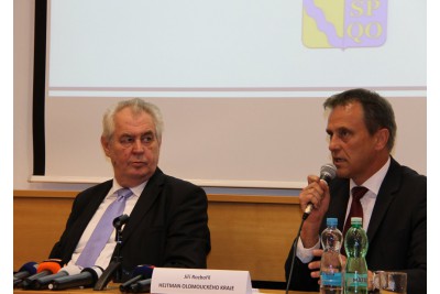 Prezident Zeman zahájil třídenní návštěvu Olomouckého kraje