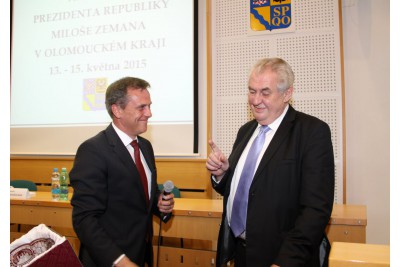 Prezident Zeman zahájil třídenní návštěvu Olomouckého kraje