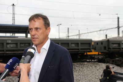 Hejtman Rozbořil si prohlédl rekonstrukci olomoucké železniční stanice