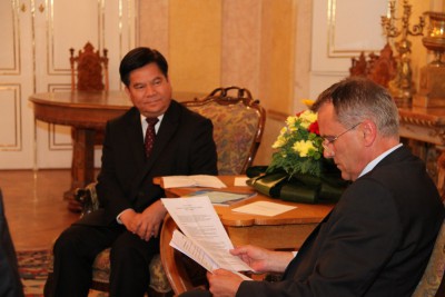 Kraj podepsal smlouvu o partnerství s čínskou provincií Yunnan