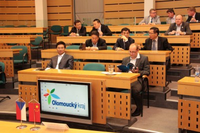 Kraj podepsal smlouvu o partnerství s čínskou provincií Yunnan