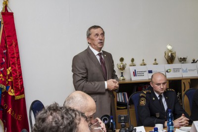 Hejtman navštívil nové krajské operační středisko hasičů