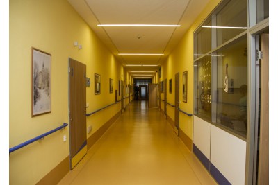 Hejtman otevřel nově zrekonstruovaný domov pro seniory Pohoda ve Chválkovicích