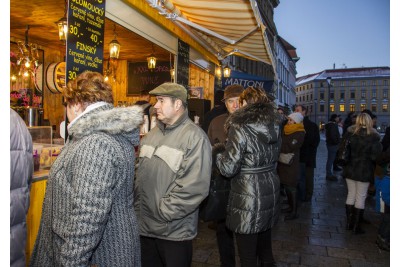Punč s hejtmanem vynesl 40 tisíc korun