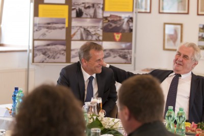 prezident-1-297.jpg