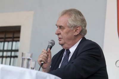 prezident-1-341.jpg