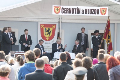 prezident-1-345.jpg