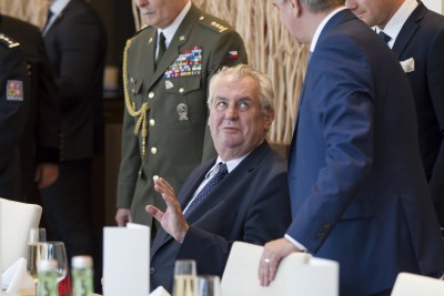 prezident-1-403.jpg