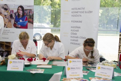 První Burza práce a vzdělání už dnes v Olomouci