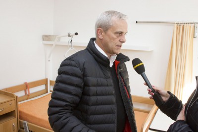 Hejtman Rozbořil otevřel zrekonstruovaný dům seniorů v Náměšti na Hané