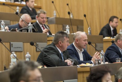 Olomoucký kraj má nové vedení. Hejtmanem je Oto Košta