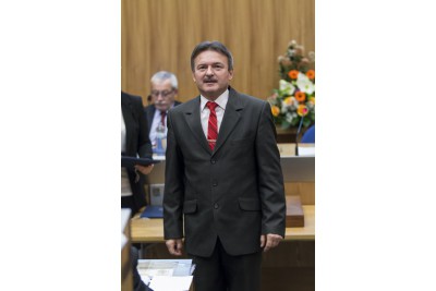 Olomoucký kraj má nové vedení. Hejtmanem je Oto Košta