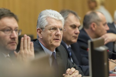 Olomoucký kraj má nové vedení. Hejtmanem je Oto Košta