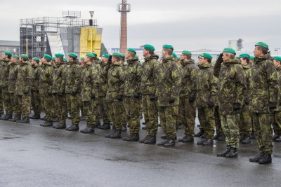 Hejtman uctil památku obětí vojenských konfliktů a poděkoval válečným veteránům