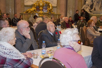 Hejtman uctil památku obětí vojenských konfliktů a poděkoval válečným veteránům