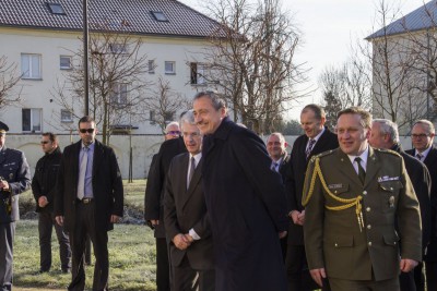 Dětské oddělení, které se bude komplexně zabývat následnou intenzivní péčí, dnes slavnostně otevřeli ve Vojenské nemocnici v Olomouci. Specializované pracoviště je jediné svého druhu v České republice.