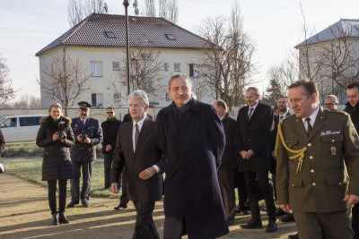 Dětské oddělení, které se bude komplexně zabývat následnou intenzivní péčí, dnes slavnostně otevřeli ve Vojenské nemocnici v Olomouci. Specializované pracoviště je jediné svého druhu v České republice.