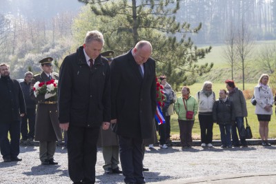 Vedení Olomouckého kraje uctilo památku obětí javoříčské a zákřovské tragédie