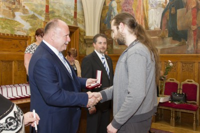 Hejtman Ladislav Okleštěk ocenil dobrovolné dárce krve