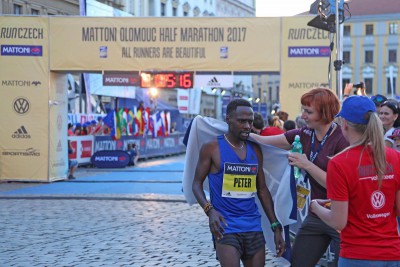 Osmý Mattoni 1/2Maraton Olomouc skončil triumfem RunCzech Racing týmu