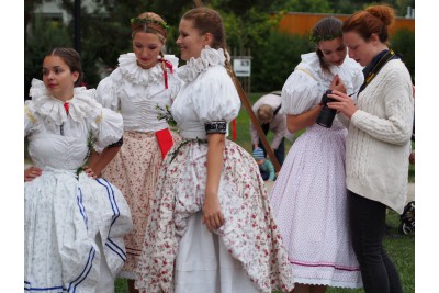 Hejtman Ladislav Okleštěk se zúčastnil mezinárodního folklorního festivalu ve Velké Bystřici