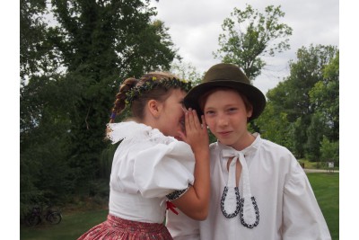 Hejtman Ladislav Okleštěk se zúčastnil mezinárodního folklorního festivalu ve Velké Bystřici