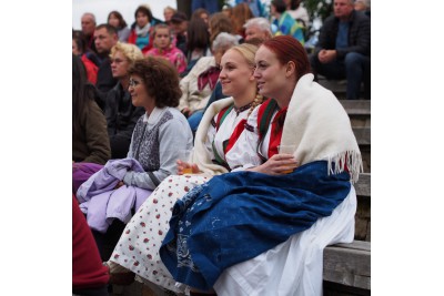 Hejtman Ladislav Okleštěk se zúčastnil mezinárodního folklorního festivalu ve Velké Bystřici