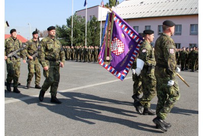 Slavnostní odhalení pomníku válečným veteránům