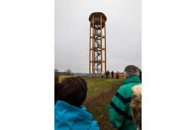 Turisty dělí od jedinečné vyhlídky třiaosmdesát schodů 