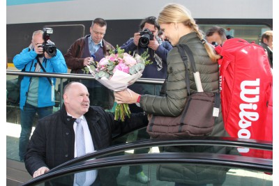 Hejtman Ladislav Okleštěk přijal hráčky českého fedcupového týmu 