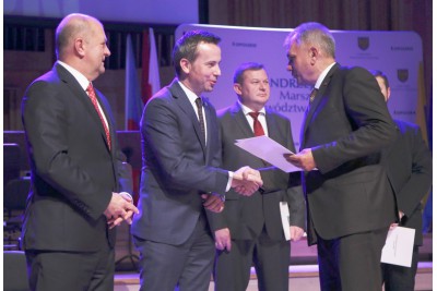 Náměstek hejtmana Jan Zahradníček převzal ocenění za spolupráci kraje s Opolským vojvodstvím