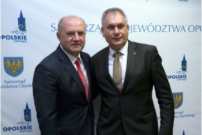 Náměstek hejtmana Jan Zahradníček převzal ocenění za spolupráci kraje s Opolským vojvodstvím