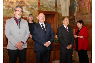 Hejtman ocenil dárce krve