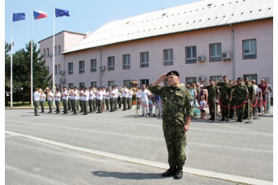 Den ozbrojených sil