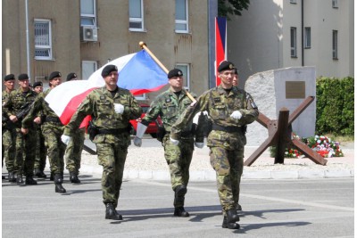 Den ozbrojených sil