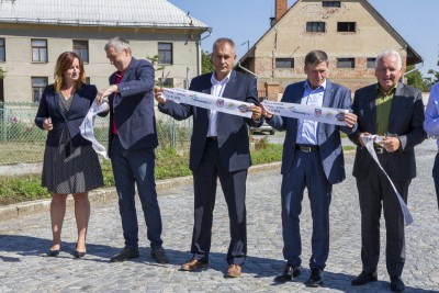 V Příkazech zatáhli za jeden provaz. Výsledkem je opravený průtah obcí