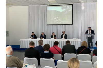  Spolupráce moravských krajů pokračuje v publikaci Morava a Slezsko (ne)tradiční 