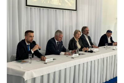  Spolupráce moravských krajů pokračuje v publikaci Morava a Slezsko (ne)tradiční 