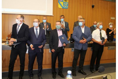 Hejtman udělil 12 medailí. Patří vám všem