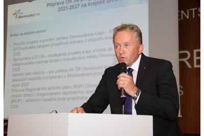 S městy a obcemi za jeden provaz. Kraj cílí podporu na konkrétní projekty