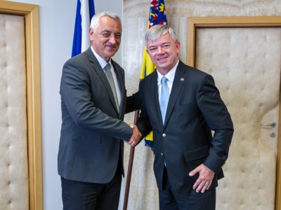 Hejtman Josef Suchánek se setkal s českým velvyslancem v Chorvatsku