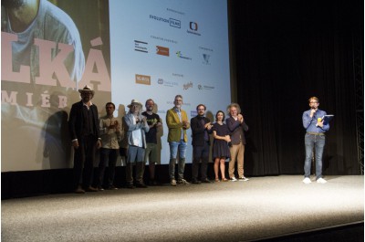 Miroslav Krobot uvádí Velkou premiéru. V regionu ji jako první viděli diváci v Prostějově a v Olomouci