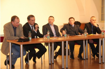 První debatní podvečer ve Vlastivědném muzeu v Olomouci