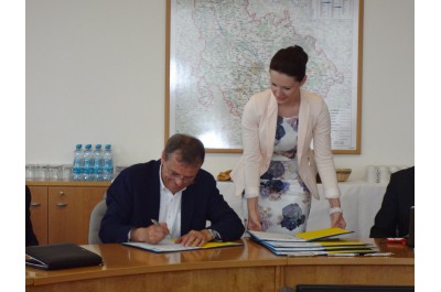 Hejtman Rozbořil podepsal Regionální sektorovou dohodu