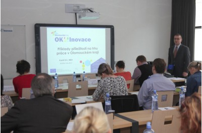 Kariéroví poradci diskutovali se zástupci firem v Olomouci