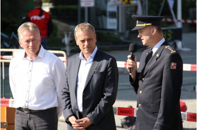 Hejtman Rozbořil zahájil soutěž Nejtvrdší hasič přežije