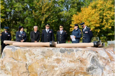 Slavnostním poklepáním základního kamene začala v Konici výstavba nové požární stanice