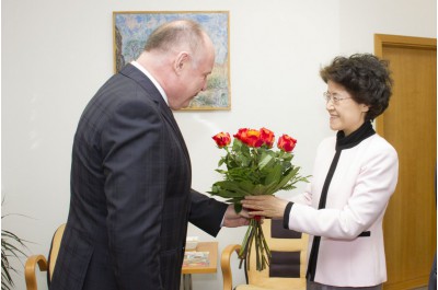 Hejtman Ladislav Okleštěk přijal čínskou velvyslankyni Ma Keqing