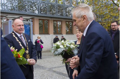 Prezident Miloš Zeman zahájil návštěvu Olomouckého kraje