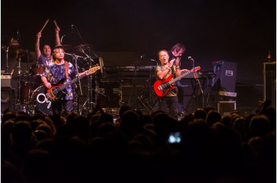 Rocková legenda rozespívala zámecký areál v Čechách pod Kosířem